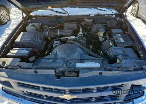 1996 Chevrolet Gmt-400 C1500 z USA, uszkodzony, nr VIN 1GCEC14W6TZ206098